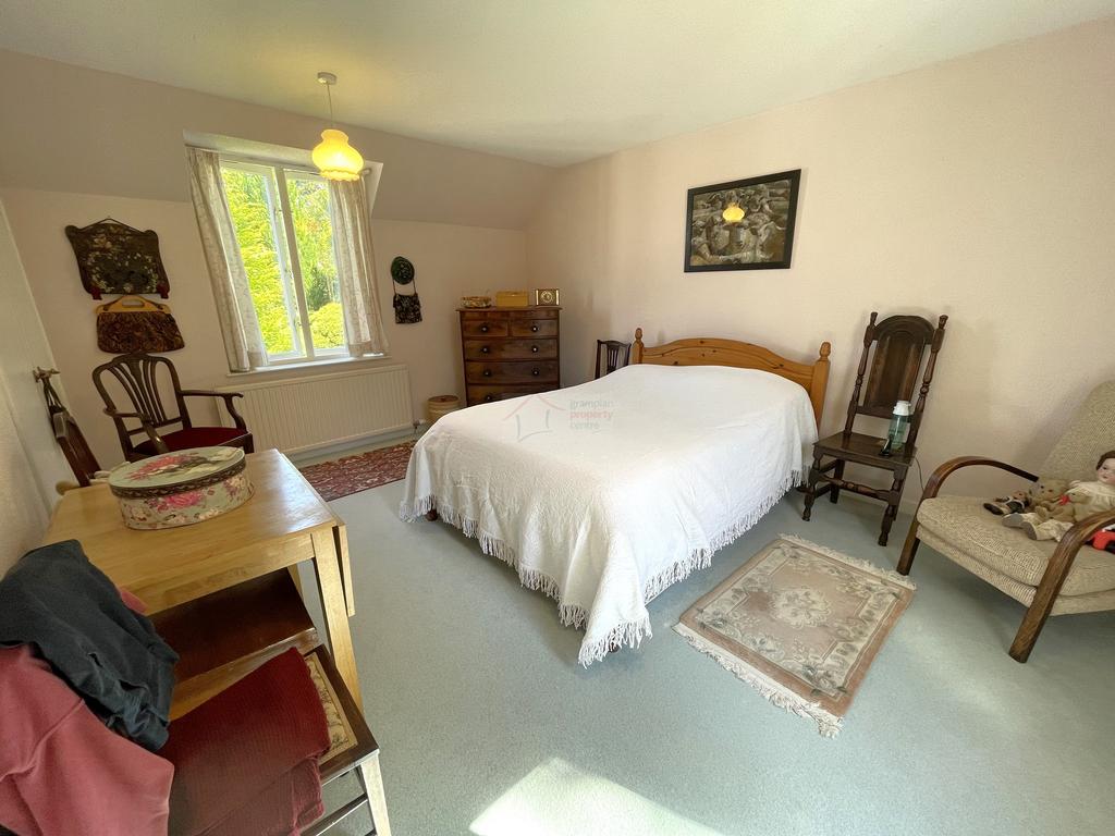 Bedroom 2a.JPG