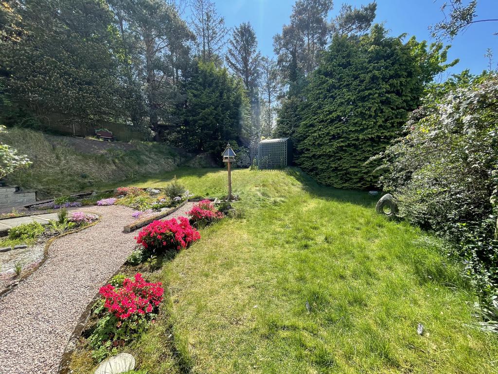 Garden a.JPG