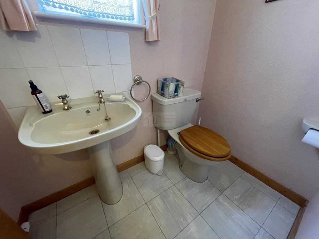 Cloakroom.JPG