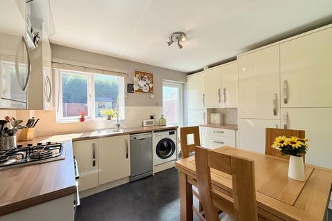 5 Elkington Croft, Shirley, Solihull, B90 4PB