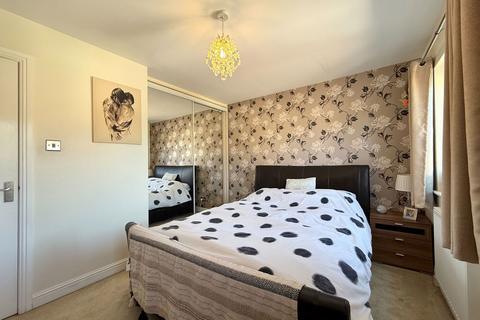 5 Elkington Croft, Shirley, Solihull, B90 4PB