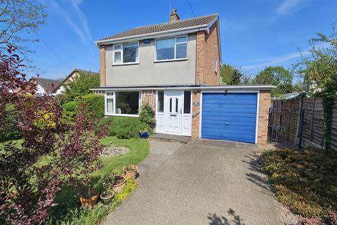 Beverleys Avenue, Whatton