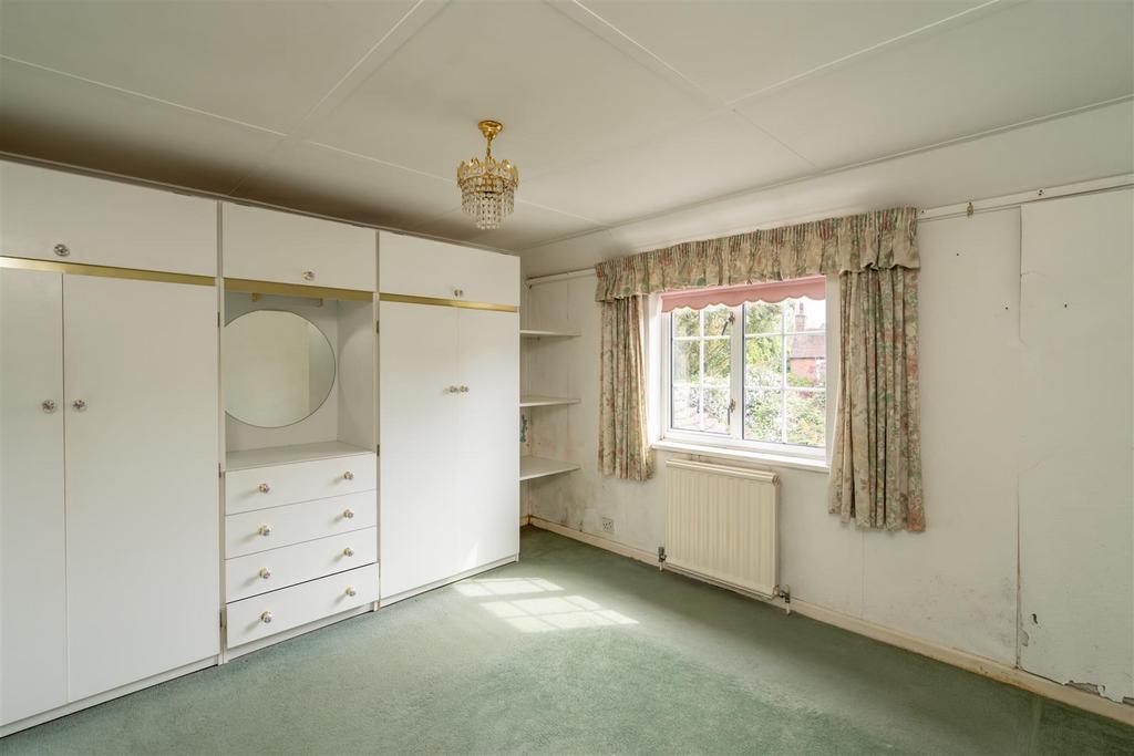 Bedroom 2.jpg