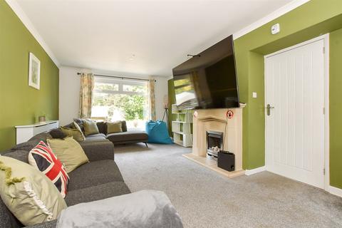 5 bedroom chalet for sale, West Hill Road, Ryde PO33