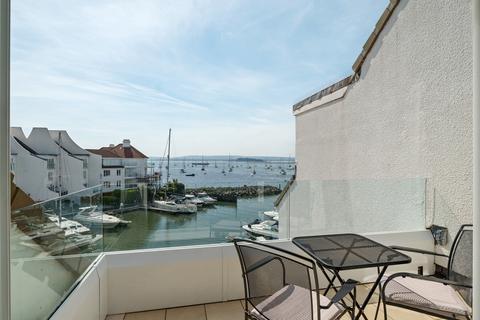 2 bedroom apartment for sale, Lake Avenue, Poole, Dorset