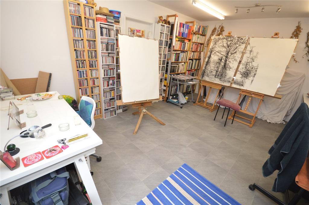 Studio