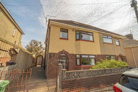 3 Clairwain, New Inn, Pontypool, NP4 0QA