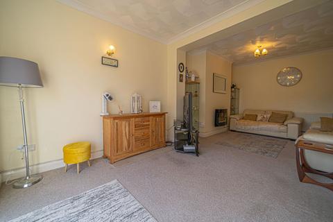 3 Clairwain, New Inn, Pontypool, NP4 0QA