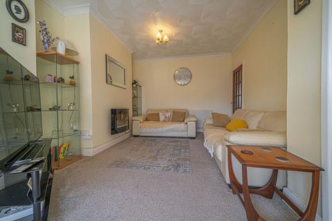3 Clairwain, New Inn, Pontypool, NP4 0QA