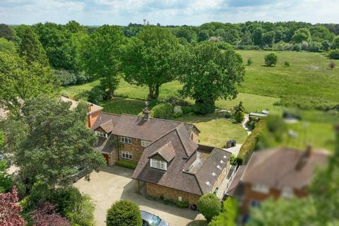 5 bedroom detached house for sale, Chiltern Hill, Chalfont Heights Estate, Chalfont St. Peter