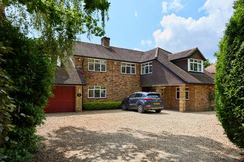 undefined, Chiltern Hill, Chalfont Heights Estate, Chalfont St. Peter
