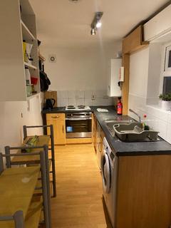 3 bedroom terraced house to rent, Newport Street, Manchester M14