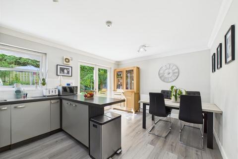 11 Whitson Close, Rattray, Blairgowrie, PH10 7FE