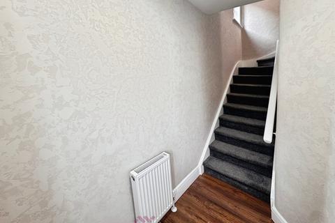 30 High Hazel Road, Moorends, Doncaster, DN8 4QB