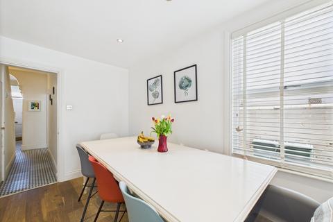 23 Manston Road, Exeter, EX1 2QA