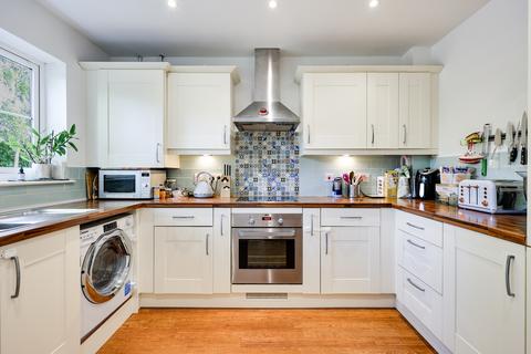28 Roberts Way, Fulbourn, Cambridge, CB21 5AA
