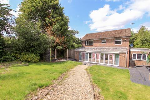 4 bedroom detached house for sale, Chipstead Lane, Lower Kingswood