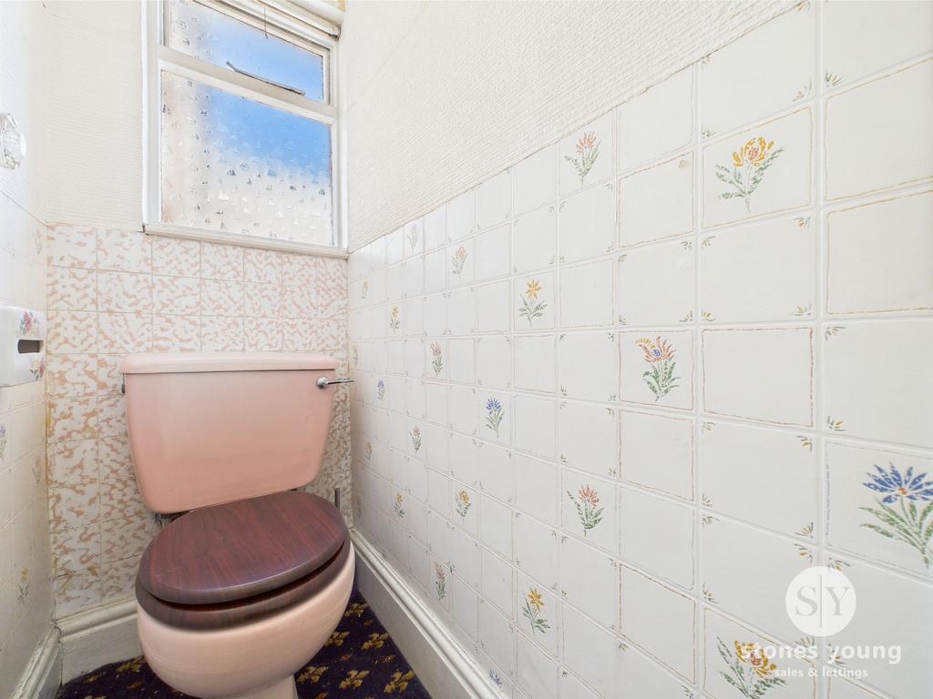 Upstairs Wc