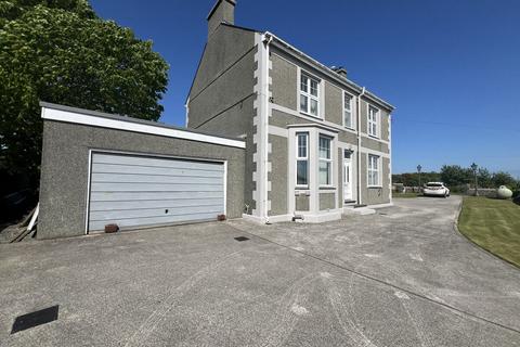 5 bedroom detached house for sale, Bodffordd, Llangefni, LL77