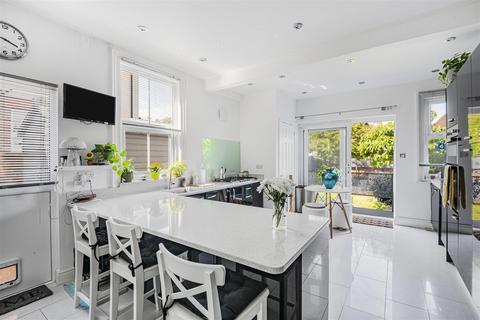 40 Brisbane Road, Reading, RG30 2PE