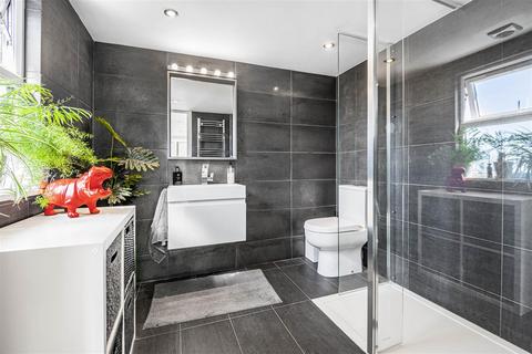 40 Brisbane Road, Reading, RG30 2PE