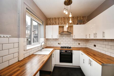 79 Ampleforth Grove, Hull, HU5 5EZ