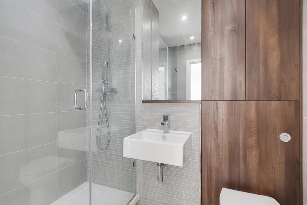 10 Master Ensuite 6
