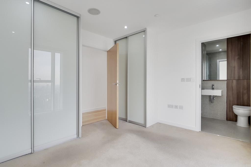 8 Master Bedroom 5