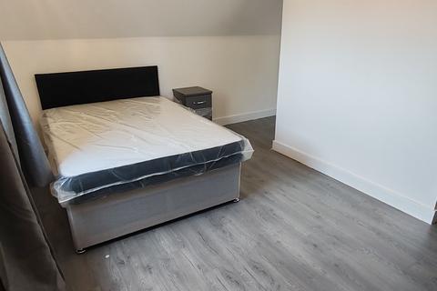 7 bedroom house of multiple occupation to rent, Horsefair, Rugeley WS15