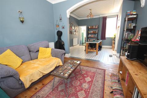 3 bedroom terraced house for sale, Pantbach Road, Birchgrove, Cardiff