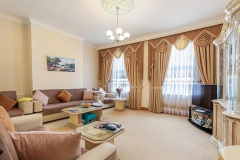 3 bedroom apartment for sale, Brockley Rise, London