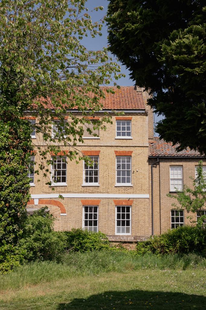 283212 - All Saints House, High Street, Stoke F...