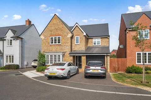 4 bedroom detached house for sale, Wheatear Road, Yatton, BS49