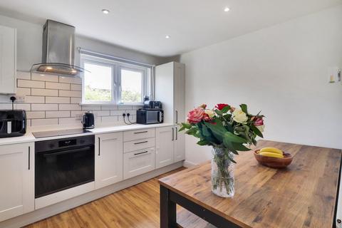 3 bedroom end of terrace house for sale, Woodpecker Close, Edenbridge