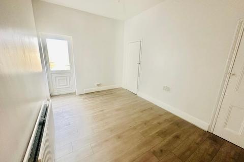 2 bedroom flat to rent, Newcastle upon Tyne NE4