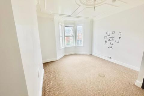 2 bedroom flat to rent, Newcastle upon Tyne NE4