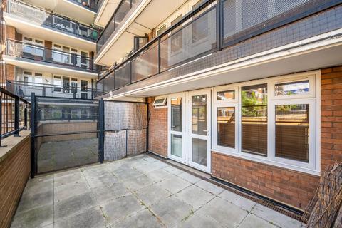 1 bedroom flat for sale, Lockwood Square, Bermondsey, London, SE16