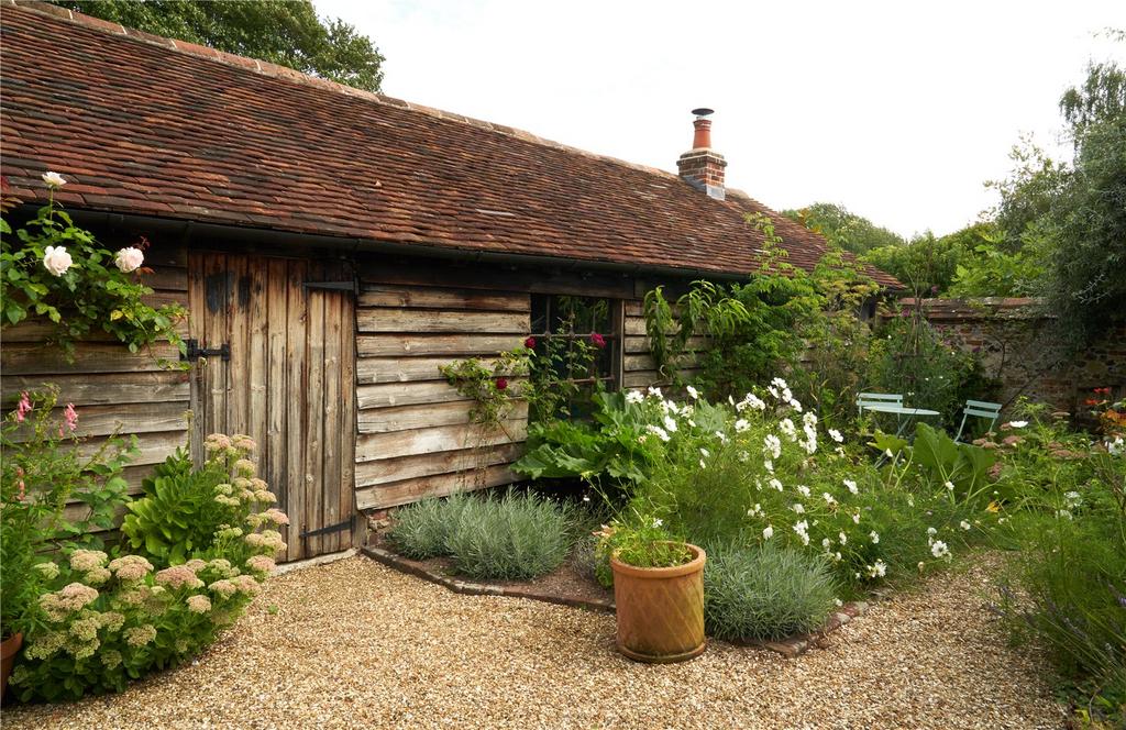 Outbuilding
