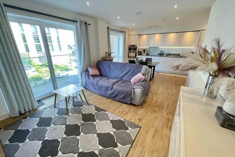 2 bedroom apartment for sale, Ellesmere Court, Stirling Drive, Luton, Bedfordshire, LU2 0GD
