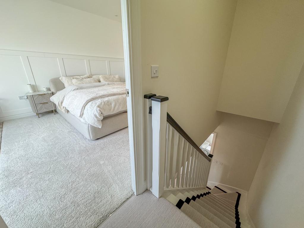 2 nd floor landing