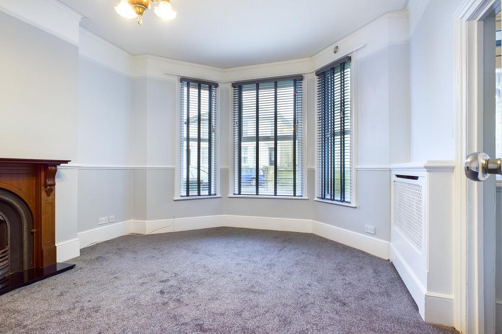 Cam00289 p1 pr0021 still04