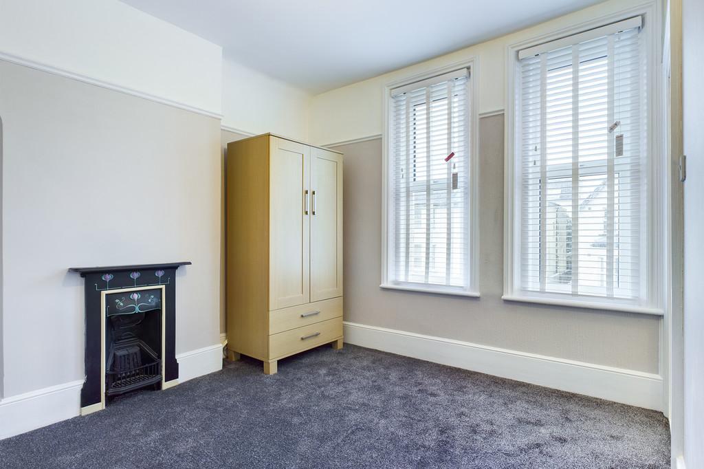 Cam00289 p1 pr0021 still11