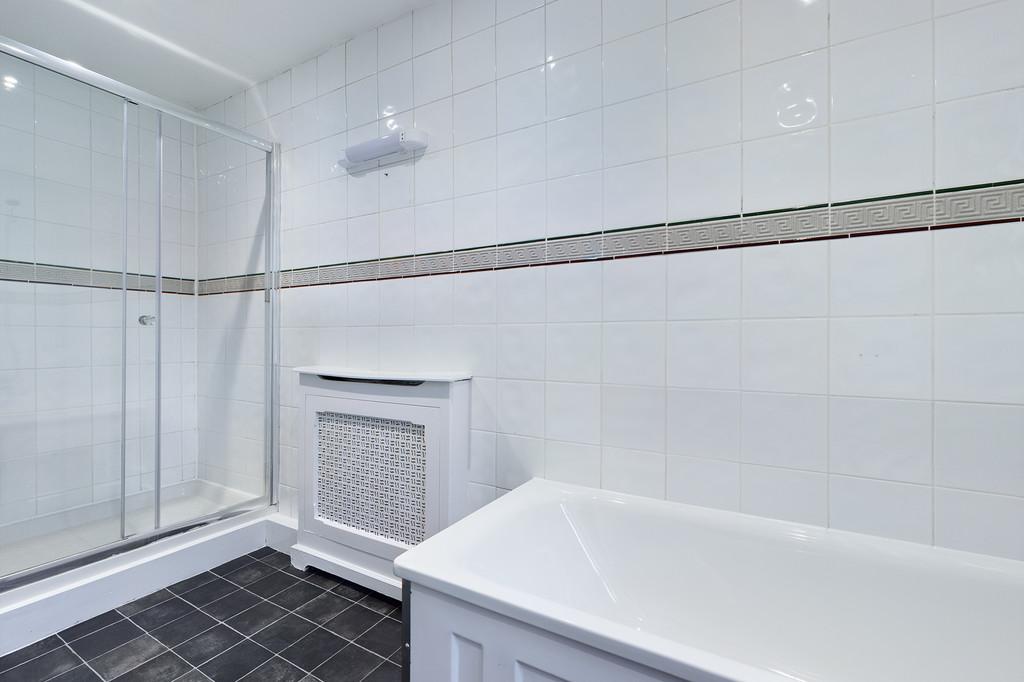 Cam00289 p1 pr0021 still13