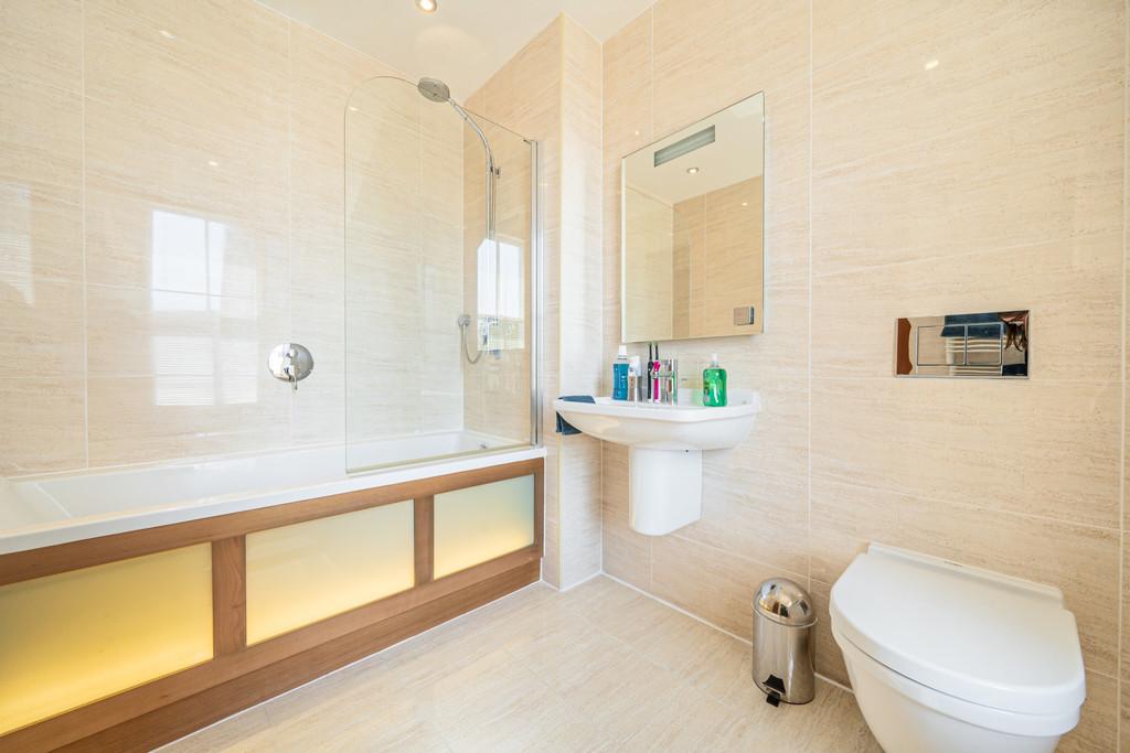 En Suite Bathroom for Bedroom 2