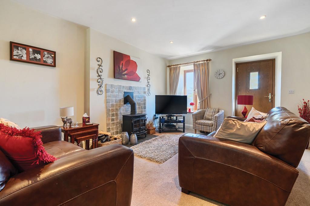 Lounge / Dining Room