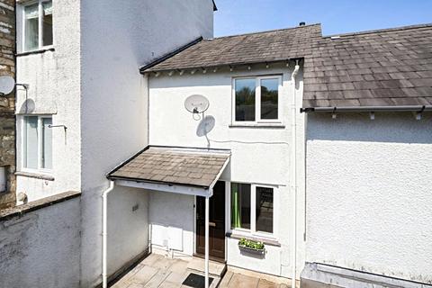29 High Fellside, Kendal, Cumbria, LA9 4JG