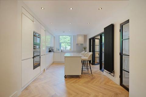 127 Crookes Road, Sheffield, S10 5BD