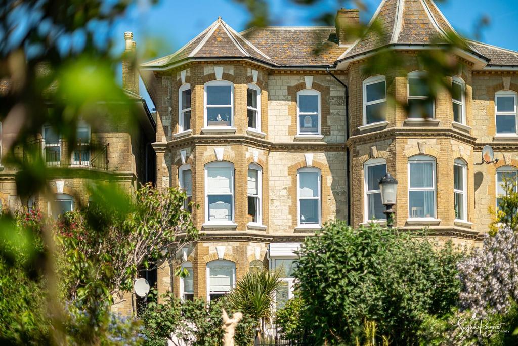 5 Alexandra Terrace