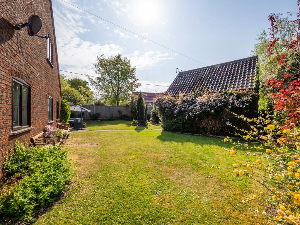 Orchard End-19