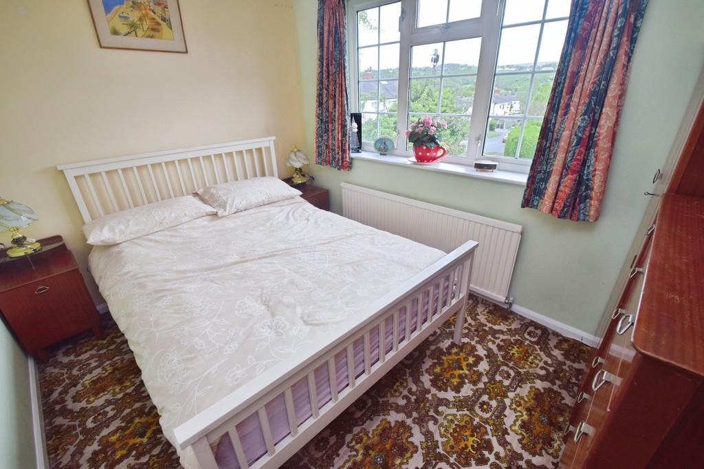 242085a5-Bedroom 202